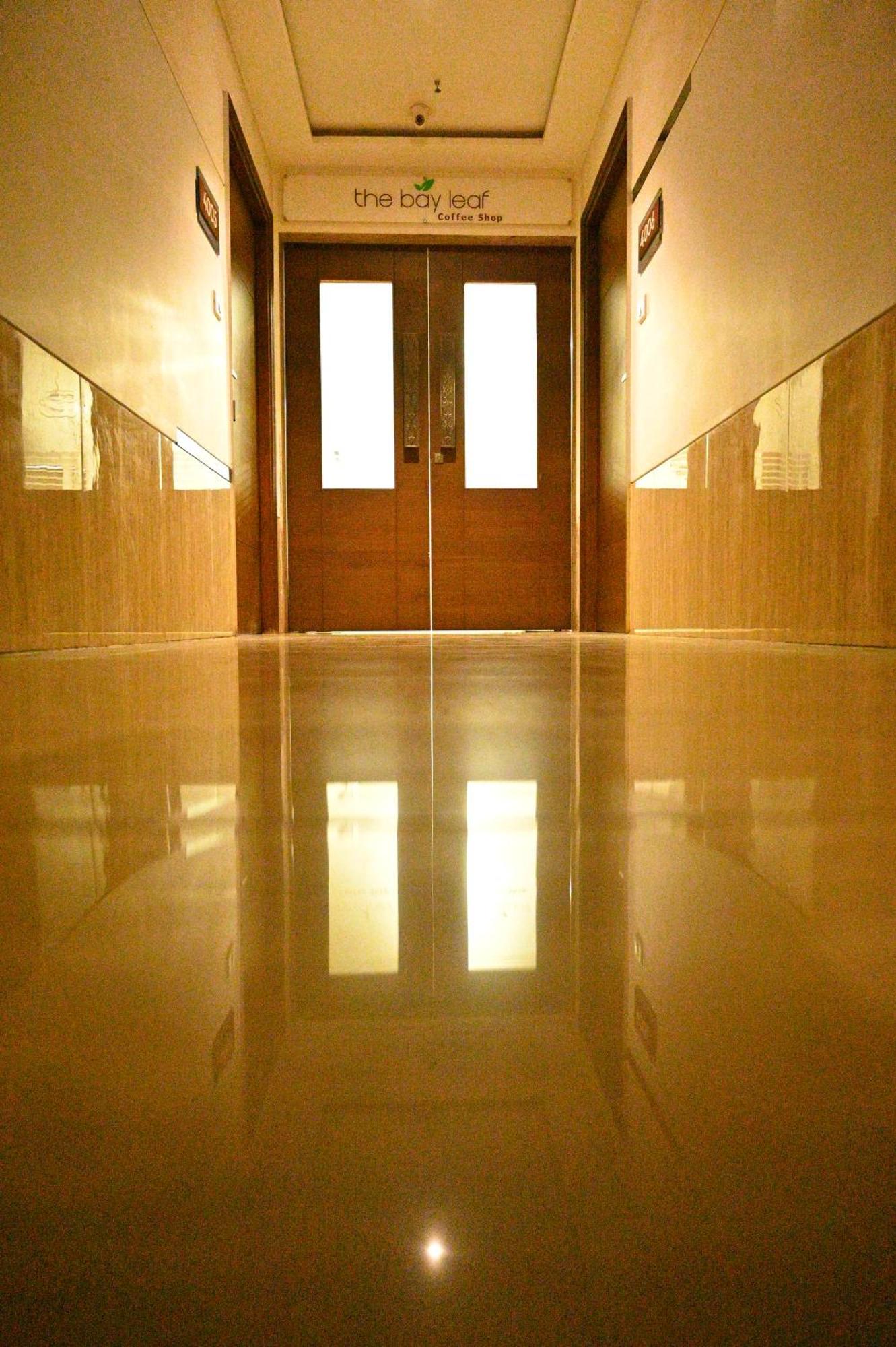 Hotel Royal Park Nellore Kültér fotó